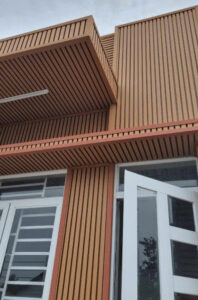 Tấm Lam Sóng Ngoài Trời